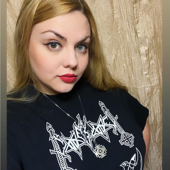 Meet your Posher, Lux n Agonie - Picture 8 of 10